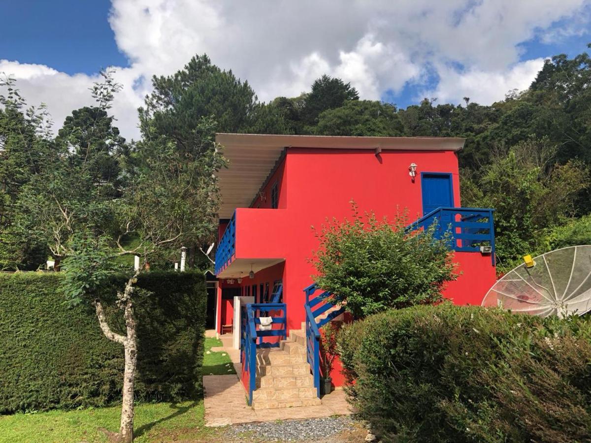 Colinas Capivari Suites Campos do Jordão Esterno foto
